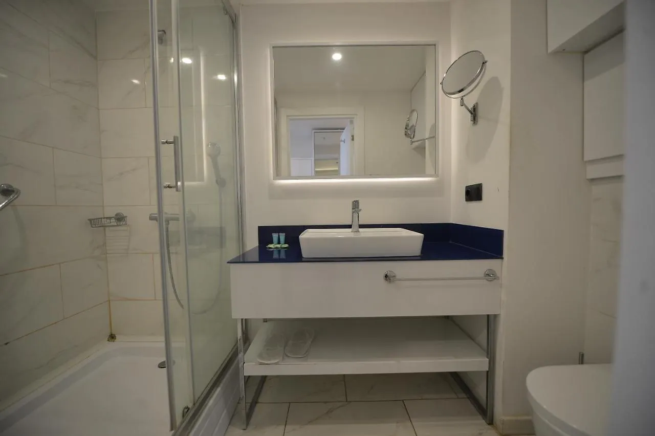 Aparthotel In Orbi City Batumi 5*,